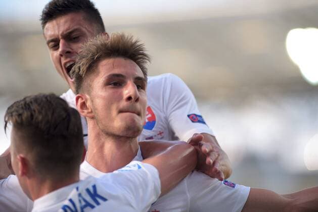 KIELCE 19.06.2017 MECZ GRUPA A MISTRZOSTWA EUROPY U-21 W PILCE NOZNEJ 2017: SLOWACJA - ANGLIA --- 2017 UEFA EUROPEAN U21 U 21 CHAMPIONSHIP MATCH: SLOVAKIA - ENGLAND MARTIN CHRIEN FOT. KAROL BARWICKI 400mm.pl NEWSPIX.PL --- Newspix.pl FRANCE OUT!  170619BAR002