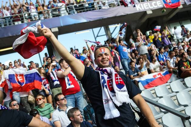 19.06.2017, Kielce, UEFA EURO EM Europameisterschaft Fussball Under21 Championships Slovakia - England , Mistrzostwa Europy U-21 Slowacja - Anglia International football , N Z Slovakia fans kibice , FOT. Adam Jastrzebowski newspix.pl --- Newspix.pl FRANCE OUT!  20170619_awj_2135