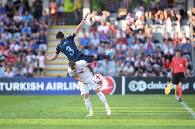KIELCE 19.06.2017 MECZ GRUPA A MISTRZOSTWA EUROPY U-21 W PILCE NOZNEJ 2017: SLOWACJA - ANGLIA --- 2017 UEFA EUROPEAN U21 U 21 CHAMPIONSHIP MATCH: SLOVAKIA - ENGLAND BEN CHILWELL ALBERT RUSNAK FOT. KAROL BARWICKI 400mm.pl NEWSPIX.PL --- Newspix.pl FRANCE OUT!  170619BAR018