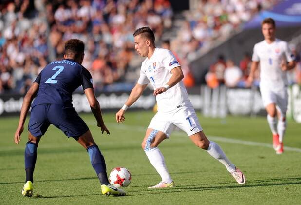 2017.06.19 Kielce Pilka Nozna Mistrzostwa Europy U21 U 21 Slowacja - Anglia N z Mason Holgate, Jaroslav Mihalik Foto Rafal Rusek PressFocus 2017.06.19 Kielce Football UEFA Under21 Championship Poland 2017 Slovakia - England Mason Holgate, Jaroslav Mihalik Credit: Rafal Rusek PressFocus NEWSPIX.PL --- Newspix.pl FRANCE OUT!  20170619PF_RR652