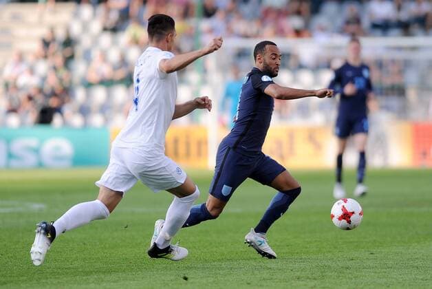 2017.06.19 Kielce Pilka Nozna Mistrzostwa Europy U21 U 21 Slowacja - Anglia N z Martin Valjent, Nathan Redmond Foto Rafal Rusek PressFocus 2017.06.19 Kielce Football UEFA Under21 Championship Poland 2017 Slovakia - England Martin Valjent, Nathan Redmond Credit: Rafal Rusek PressFocus NEWSPIX.PL --- Newspix.pl FRANCE OUT!  20170619PF_RR699