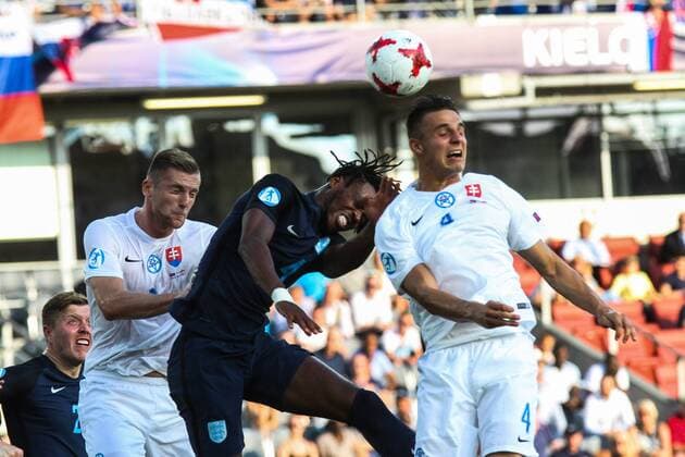 19.06.2017, Kielce, UEFA EURO EM Europameisterschaft Fussball Under21 Championships Slovakia - England , Mistrzostwa Europy U-21 Slowacja - Anglia International football , N Z Nathaniel Chalobah (ENG), Martin Valjent (SLO) , FOT. Adam Jastrzebowski newspix.pl --- Newspix.pl FRANCE OUT!  20170619_awj_2177