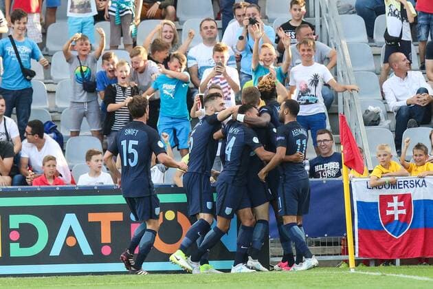19.06.2017, Kielce, UEFA EURO EM Europameisterschaft Fussball Under21 Championships Slovakia - England , Mistrzostwa Europy U-21 Slowacja - Anglia International football , N Z Alfie Mawson (ENG) gol bramka radosc goal celebration , FOT. Adam Jastrzebowski newspix.pl --- Newspix.pl FRANCE OUT!  20170619_awj_2206