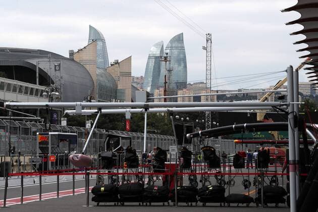 Azerbaijan Grand Prix, Baku 22 - 25 June 2017 22.06.2017 - Pit lane Atmosphere 