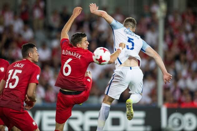 Bilder des Tages - SPORT 2017.06.22 KIELCE MECZ GRUPA A MISTRZOSTWA EUROPY U-21 W PILCE NOZNEJ 2017: ANGLIA - POLSKA --- 2017 UEFA EUROPEAN U21 U 21 CHAMPIONSHIP MATCH: ENGLAND - POLAND JAN BEDNAREK FOT JAKUB GRUCA FOKUSMEDIA.COM.PL NEWSPIX.PL --- Newspix.pl  GJ220617_151