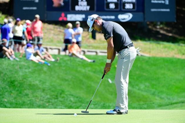 June 22, 2017: Zach Johnson, of the United States, putts on the 15th green during the first round of the PGA Golf Herren Travelers Championship golf tournament held at TPC River Highlands in Cromwell CT. Cal Media PGA 2017: Travelers Championship JUN 22 - ZUMAc04_ 20170622_zaf_c04_082 Copyright: xEricxCanhax