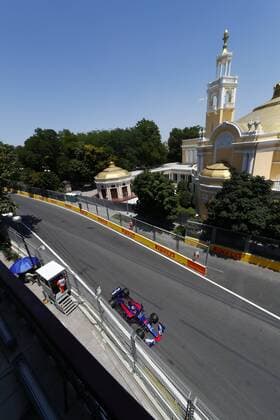 Motorsports: FIA Formula One World Championship WM Weltmeisterschaft 2017, Grand Prix of Europe, 26 Daniil Kvyat (RUS, Scuderia Toro Rosso), Baku Azerbaijan xHOCHxZWEIx