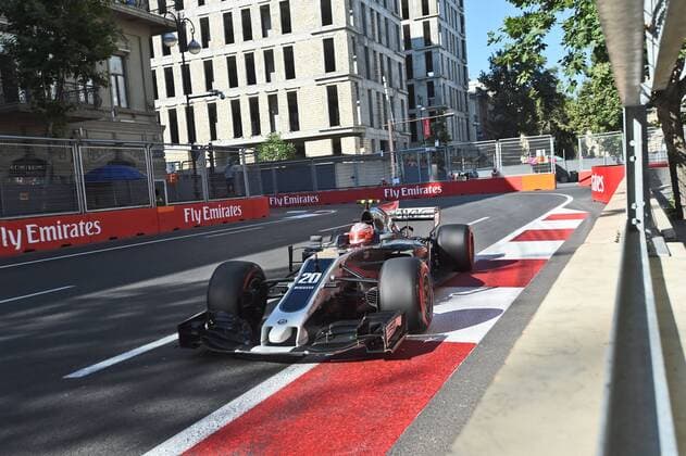 Kevin Magnussen (Haas F1 Team) mit seinem Auto auf der Strecke, Grosser Preis von Aserbaidschan 2017, Qualifikation, Motorsport, Formel 1, 24.06.2017, Baku Copyright: xAndre Eibner-Pressefotox EP_JAE