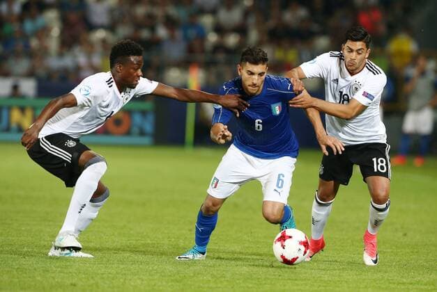 Gideon Jung, Lorenzo Pellegrini, Nadiem Amiri Aktion Spielszene Zweikampf Fußball Fussball U21 U 21 EM Europameisterschaft Länderspiel Saison 2016 2017 24.06.2017 DFB Nationalmannschaft GER BRDeutschland vs. Italien