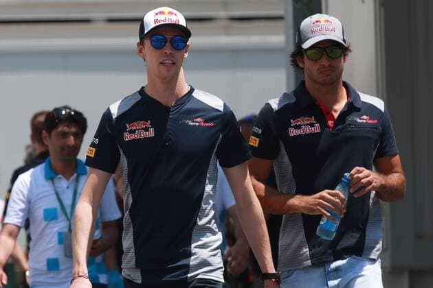 Motorsports: FIA Formula One World Championship WM Weltmeisterschaft 2017, Grand Prix of Europe, 26 Daniil Kvyat (RUS, Red Bull Racing), 55 Carlos Sainz Junior (ESP, Scuderia Toro Rosso), Baku Azerbaijan xHOCHxZWEIx