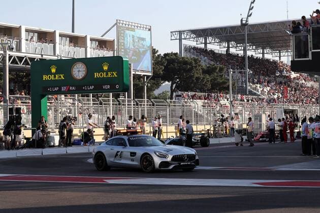 Azerbaijan Grand Prix, Baku 22 - 25 June 2017 25.06.2017 - Race, The Safety car leads Lewis Hamilton (GBR) Mercedes AMG F1 W08 