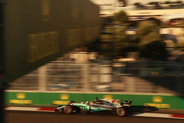 Motorsports: FIA Formula One World Championship WM Weltmeisterschaft 2017, Grand Prix of Europe, 44 Lewis Hamilton (GBR, Mercedes AMG Petronas Formula One Team), Baku Azerbaijan xHOCHxZWEIx