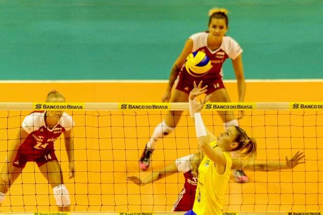 V?lei Feminino Brasil x Pol?nia BELO HORIZONTE, MG - 27.06.2017: VÔLEI FEMININO BRASIL X POLÔNIA - Roberta during the friendly match of Women& 39;s Volleyball between Brazil and Poland at Mineirinho in Belo Horizonte, MG, on the night oesday (27). (Photo: Mourão Pão Panda Fotoarena) x1345707x  MourãoxPanda