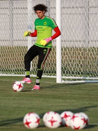 SOCHI, RUSSIA - JUNE 28, 2017: Goalkeeper Guillermo Ochoa of the Mexican men s national football team seen during a training session ahead of the 2017 FIFA Confederations Cup semifinal match against Germany. The game is scheduled for June 29, 2017. Sergei Fadeichev TASS  TS055378