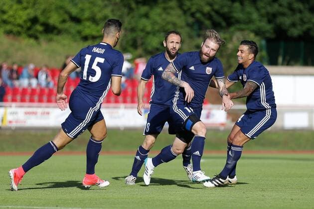 Fussball UEFA Europa League, Europ-aLigue, Europa League 2017 - 2018 29.06.2017, UEFA Europa League, Europaleague, Europa-Ligue, Europa Ligue, 2017-2018, Qualification First Round, Luxemburg, Esch-sur-Alzette, Stade du Galgebierg, FOLA Esch (LUX) - FC Milsami Orhei vl: Jakob Dallevedove (FOLA Esch 10) jubelt, freut sich, zeigt Emotionen, celebrates, shows emotions - mit Samir Hadji (FOLA Esch 15) - Veldin Muharemovic (FOLA Esch 8) - Mehdi Kirch (FOLA Esch 24)