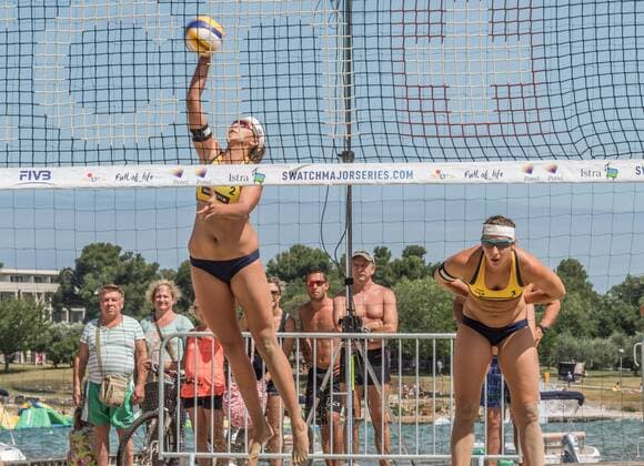 FIVB World Tour - swatch MAJOR SERIES - Porec Major; 29.06.2017 Nadja Glenzke, Julia Grossner (GER); FIVB World Tour - swatch MAJOR SERIES - Porec Major am 29.06.2017,Porec (Kroatien). xPWx