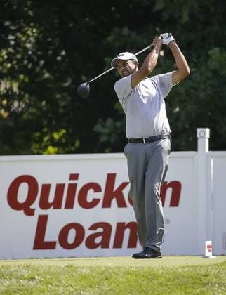 POTOMAC, MD - JUNE 30: Arjun Atwal drives off of the 15th tee box during the second round of the Quicken Loans National on June 30, 2017 at TPC Potomac at Avenel Farm in Potomac, MD.(Photo by Justin Cooper Icon Sportswire) GOLF: JUN 30 PGA Golf Herren - Quicken Loans National - Second Round Icon170630010 EDITORIAL USE ONLY
