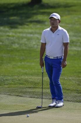 POTOMAC, MD - JUNE 30: Sung Kang before his putt on the 1st green during the second round of the Quicken Loans National on June 30, 2017 at TPC Potomac at Avenel Farm in Potomac, MD.(Photo by Justin Cooper Icon Sportswire) GOLF: JUN 30 PGA Golf Herren - Quicken Loans National - Second Round Icon170630041 EDITORIAL USE ONLY