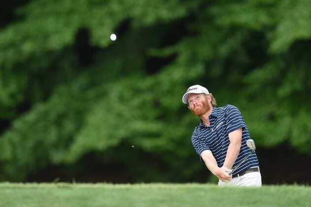 JUL 01, 2017 - Derek Fathauer (USA) chips onto the ninth free during the third round at the 2017 Quicken Loans National at the Tournament Players Club in Potomac MD. PGA Golf Herren 2017: Quicken Loans National JUL 01 - ZUMAcjm_ 20170701_zaf_cjm_005 Copyright: xJohnxMiddlebrookx