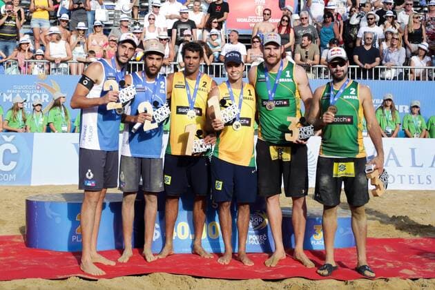 Swatch Beach volleyball Beachvolleyball Major Series, Awarding medals 02.07.2017., Croatia, Porec - Volleyball Tournament Swatch Beach Volleyball Major Series. Awarding medals. First place was won by Brazil (Pedro Solbe Guto Carval), Italy second (Lupo Nicolai) and Brazil third (Alison Bruno). Gustavo Albrecht Carvalhaes, Pedro Solberg, Daniele Lupo, Paolo Nicolai., Bruno Oscar Schmidt, Alison Cerutti.  LukaxStanzl PIXSELL