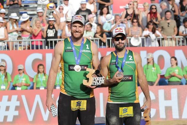 Swatch Beach volleyball Beachvolleyball Major Series, Awarding medals 02.07.2017., Croatia, Porec - Volleyball Tournament Swatch Beach Volleyball Major Series. Awarding medals. First place was won by Brazil (Pedro Solbe Guto Carval), Italy second (Lupo Nicolai) and Brazil third (Alison Bruno). Bruno Oscar Schmidt, Alison Cerutti..  LukaxStanzl PIXSELL