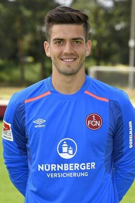 03.07.2017 - 1. FC Nürnberg FCN Club - 2. Fußball Bundesliga BL - Saison 2017 2018 - Fototermin Porträttermin Portraittermin - - Fabian Bredlow (24, 1. FC Nürnberg FCN ) - Einzelbild Einzelfoto Portrait Porträt Kopfbild