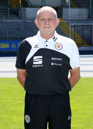 Leiter Physio Guenter Jonczyk (Eintracht Braunschweig)