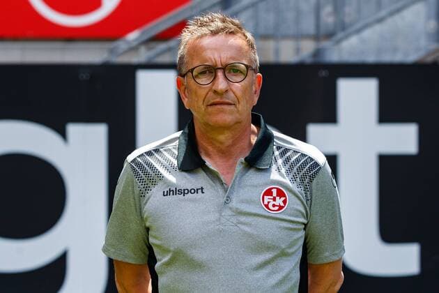 Norbert Meier (Trainer 1.FC Kaiserslautern), Fussball, GER, 2.Liga, Portraettermin 2017 2018, 1. FC Kaiserslautern, Kaiserslautern Copyright: xNeis Eibner-Pressefotox EP_ANS