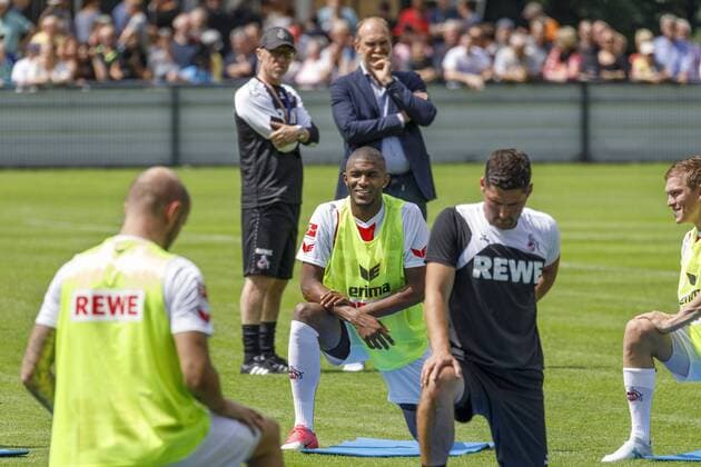 Anthony Modeste, Peter Stöger und Jörg Schmadtke beim Trainingsauftakt des 1. FC Köln auf dem Trainingsgelände am Geißbockheim. Köln, 03.07.2017 Foto:xC.xHardtx xFuturexImage