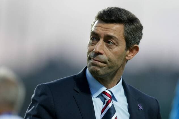Pedro Caixinha (Trainer Rangers) ist enttaeuscht, frustriert, Entaeuschung, Frust, Emotionen 04.07.2017 Fussball Europa League Qualifikation, 1. Runde, Saison 2017-2018 04.07.2017 LUX, ELQ, FC Progres Niederkorn (LUX) - Glasgow Rangers FC (SCO) Stade Josy Barthel, Luxemburg 
