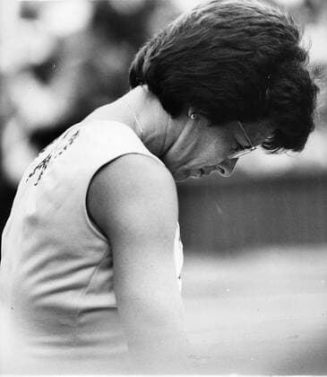 July 4, 1978 - London, England, U.K. - Tennis player BILLIE JEAN KING sits sadly after being beaten by Chris Everet in the quarter-finals at Wimbledon. London United Kingdom  - ZUMAk09 July 4 1978 London England U K Tennis Player Billie Jean King sits sadly After Being Beaten by Chris Everet in The Quarter Finals AT Wimbledon London United Kingdom ZUMAk09 July 4 1978 London England U K Tennis player BILLIE JEAN KING sits sadly after being beaten imago 61884775