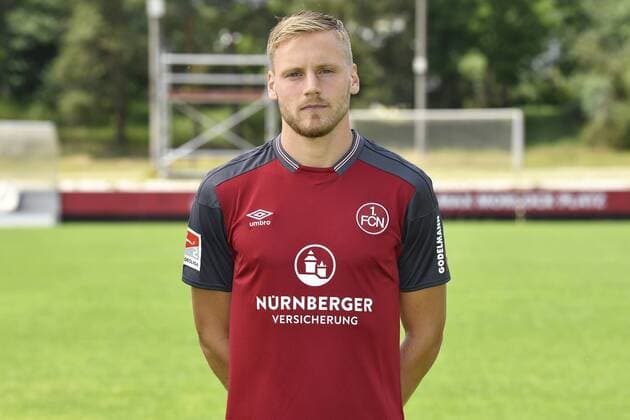 03.07.2017 - 1. FC Nürnberg FCN Club - 2. Fußball Bundesliga BL - Saison 2017 2018 - Fototermin Porträttermin Portraittermin - - Hanno Behrens (18, 1. FC Nürnberg FCN ) Einzelbild Einzelfoto Portrait Porträt Kopfbild