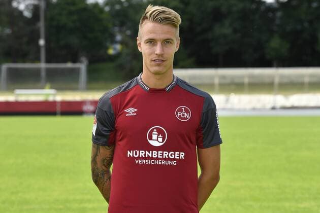 03.07.2017 - 1. FC Nürnberg FCN Club - 2. Fußball Bundesliga BL - Saison 2017 2018 - Fototermin Porträttermin Portraittermin - - Ondrej Petrak (31, 1.FC Nürnberg FCN ) Einzelbild Einzelfoto Portrait Porträt Kopfbild