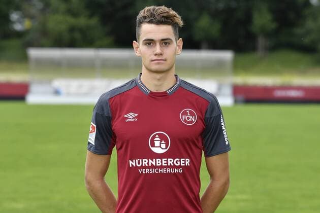 03.07.2017 - 1. FC Nürnberg FCN Club - 2. Fußball Bundesliga BL - Saison 2017 2018 - Fototermin Porträttermin Portraittermin - - Alexander Fuchs (35, 1. FC Nürnberg FCN ) Einzelbild Einzelfoto Portrait Porträt Kopfbild