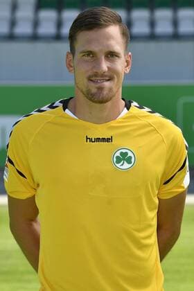 06.07.2017 - SpVgg Spielvereinigung Greuther Fürth Kleeblatt - 2. Fußball Bundesliga BL - Saison 2017 2018 - Fototermin Porträttermin Portraittermin - - Balazs Megyeri (24, SpVgg Greuther Fürth ) Einzelbild Einzelfoto Portrait Porträt Kopfbild