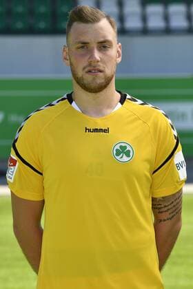 06.07.2017 - SpVgg Spielvereinigung Greuther Fürth Kleeblatt - 2. Fußball Bundesliga BL - Saison 2017 2018 - Fototermin Porträttermin Portraittermin - - Timo Königsmann (25, SpVgg Greuther Fürth ) - Einzelbild Einzelfoto Portrait Porträt Kopfbild