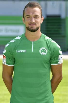 06.07.2017 - SpVgg Spielvereinigung Greuther Fürth Kleeblatt - 2. Fußball Bundesliga BL - Saison 2017 2018 - Fototermin Porträttermin Portraittermin - - Veton Berisha (19, SpVgg Greuther Fürth ) Einzelbild Einzelfoto Portrait Porträt Kopfbild