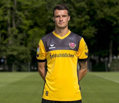 Fußball, 2. Bundesliga, Saison 2017 2018, SG Dynamo Dresden, Porträttermin, (06.07.2017). Philip Heise. RM001