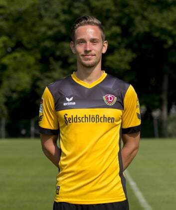 Fußball, 2. Bundesliga, Saison 2017 2018, SG Dynamo Dresden, Porträttermin, (06.07.2017). Jannik Müller. RM001