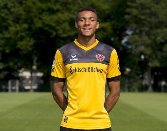 Fußball, 2. Bundesliga, Saison 2017 2018, SG Dynamo Dresden, Porträttermin, (06.07.2017). Noah Awassi. RM001