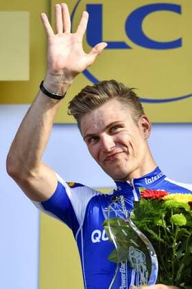 German Marcel Kittel of Quick-Step Floors celebrates on the podium after winning the sixth stage of the 104th edition of the Tour de France cycling race, 216 km from Vesoul to Troyes, France, Thursday 06 July 2017. This year s Tour de France takes place from July first to July 23rd. DIRKxWAEM  x05127514x