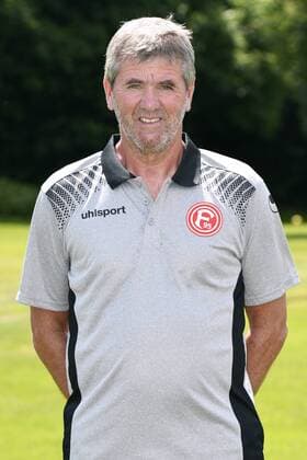 Fußball, 2. BL, Fortuna Düsseldorf Porträttermin Porträt: Fußball, GER, 2.BL, Porträttermin 2017 2018, Fortuna Düsseldorf: Cheftrainer Friedhelm Funkel (Düsseldorf)