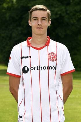 Fußball, 2. BL, Fortuna Düsseldorf Porträttermin Porträt: Fußball, GER, 2.BL, Porträttermin 2017 2018, Fortuna Düsseldorf: Florian Neuhaus (Düsseldorf)