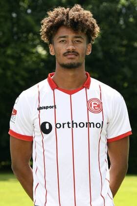 Fußball, 2. BL, Fortuna Düsseldorf Porträttermin Porträt: Fußball, GER, 2.BL, Porträttermin 2017 2018, Fortuna Düsseldorf: Emmanuel Iyoha (Düsseldorf)