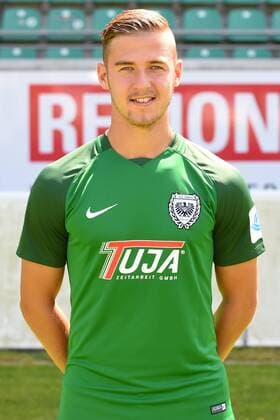 Fußball 3. Liga, Porträttermin 2017 2018 SC Preußen Münster am 06.07.2017 im Preußenstadion in Münster Martin Kobylanski (Muenster) MT