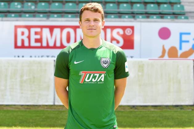 Fußball 3. Liga, Porträttermin 2017 2018 SC Preußen Münster am 06.07.2017 im Preußenstadion in Münster Tobias Rühle Ruehle (Muenster) MT