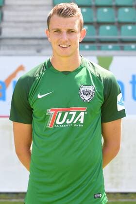 Fußball 3. Liga, Porträttermin 2017 2018 SC Preußen Münster am 06.07.2017 im Preußenstadion in Münster Lennart Stoll (Muenster) MT