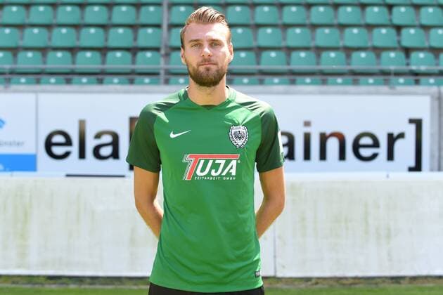 Fußball 3. Liga, Porträttermin 2017 2018 SC Preußen Münster am 06.07.2017 im Preußenstadion in Münster Jeron Al-Hazaimeh (Muenster) MT