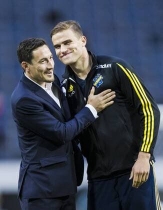 170706 AIK:s Stefan Ishizaki och Eero Markkanen jublar efter fotbollsmatchen i kvalet till Europa League mellan AIK och Klaksvik den 6 Juli 2017 i Solna.  Copyright: KentaxJönsson BB170706KJ039