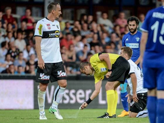 SOCCER - UEFA EL quali, Altach vs Chikhura ALTACH,AUSTRIA,06.JUL.17 - SOCCER - UEFA Europa League qualification, SCR Altach vs FC Chikhura Sachkhere. Image shows Johannes Aigner (Altach), referee Veaceslav Banari (MDA) and Stefan Nutz (Altach). GEPAxpictures xOliverxLerch